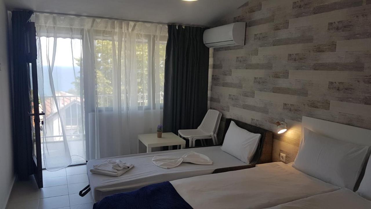 Simada Blue Guesthouse Golden Sands Exterior photo